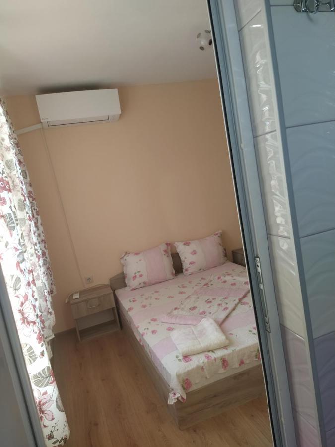Guest House Proynovi 卡洛费尔 外观 照片