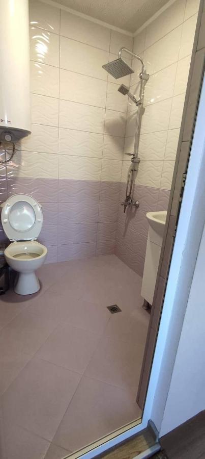 Guest House Proynovi 卡洛费尔 外观 照片